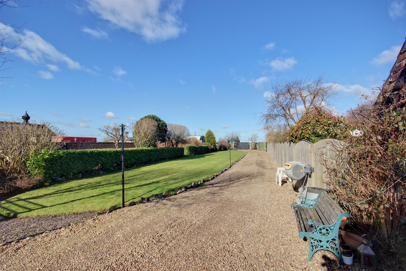 Main Street, Broomfleet, Brough